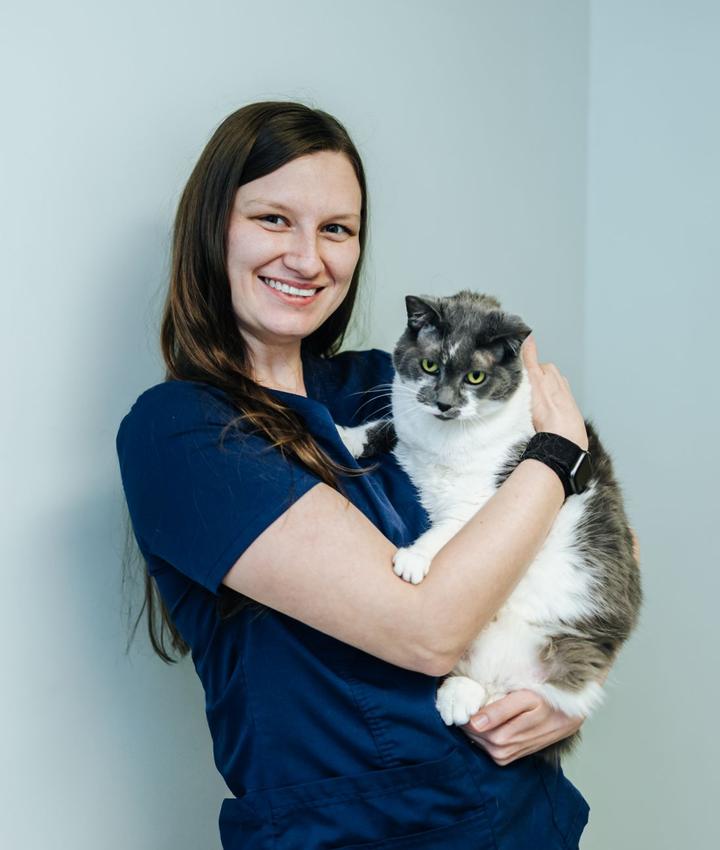 Portrait of Ashley Hansell